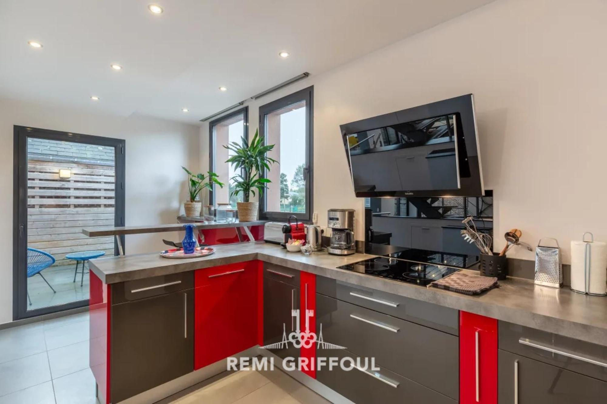 The Cosmopolitan Architect Design Home With Rooftop Jacuzzi 8 Guests Honfleur Exterior photo